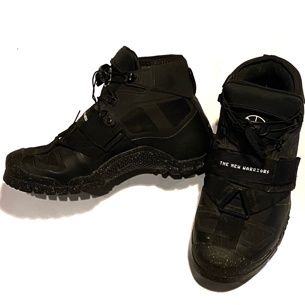 Black Nike Undercover SFB mountain Jun Takahashi boots size 7